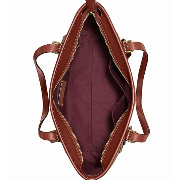 Coach Taylor Shoulder Bag In Signature Canvas - Picture 3 of 13